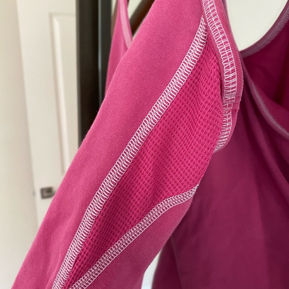 Nike Dri-Fit Athletic Tank, Built-In Self Bra - Picture 4 of 5